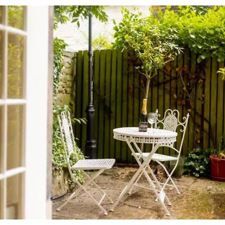 Joivy Boutique Apt With Patio In New Town Edinburgh Luaran gambar