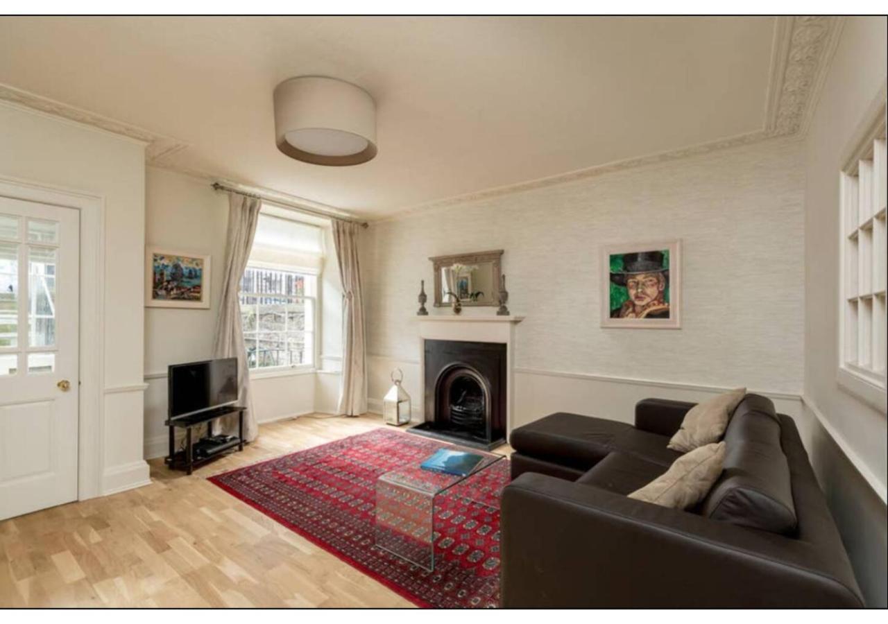 Joivy Boutique Apt With Patio In New Town Edinburgh Luaran gambar